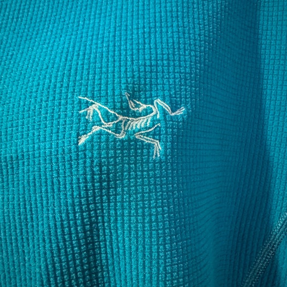 Arc'teryx Teal and Black Women's Pullover - Picture 3 of 5